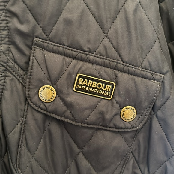 Quilted Barbour jacket - Picture 2 of 5